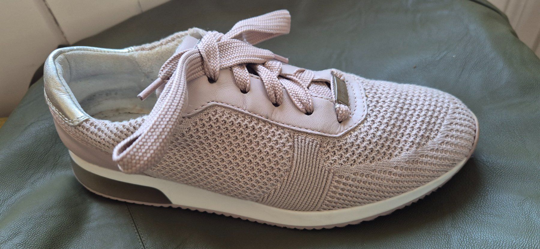 Ara Scarpe da donna: Bequeme Ara Sneakers Grösse 7 – Usato da St. Gallen venduto da Mar_cx6m 3