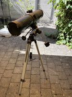 Spiegelteleskop mit Stativ und Okular gebrauchter Zustand