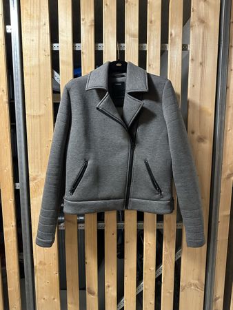 Perfecto Jacke aus Neoprenstoff, C&A, Gr.40