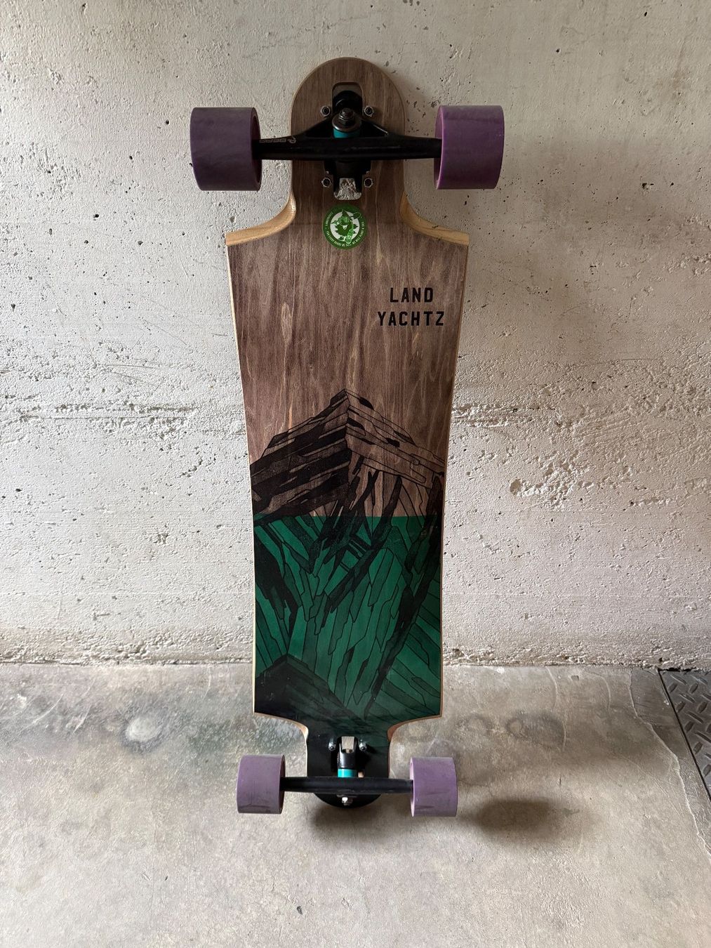 Skateboards: Landyachtz Longboard (Custom Setup) – Usato da Langenthal venduto da Mupho8