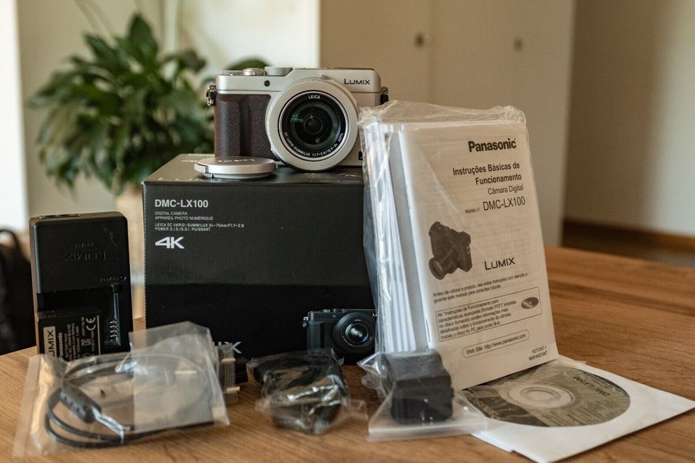 Panasonic Lumix LX100 with OVP & accessories. Good condition Kaufen