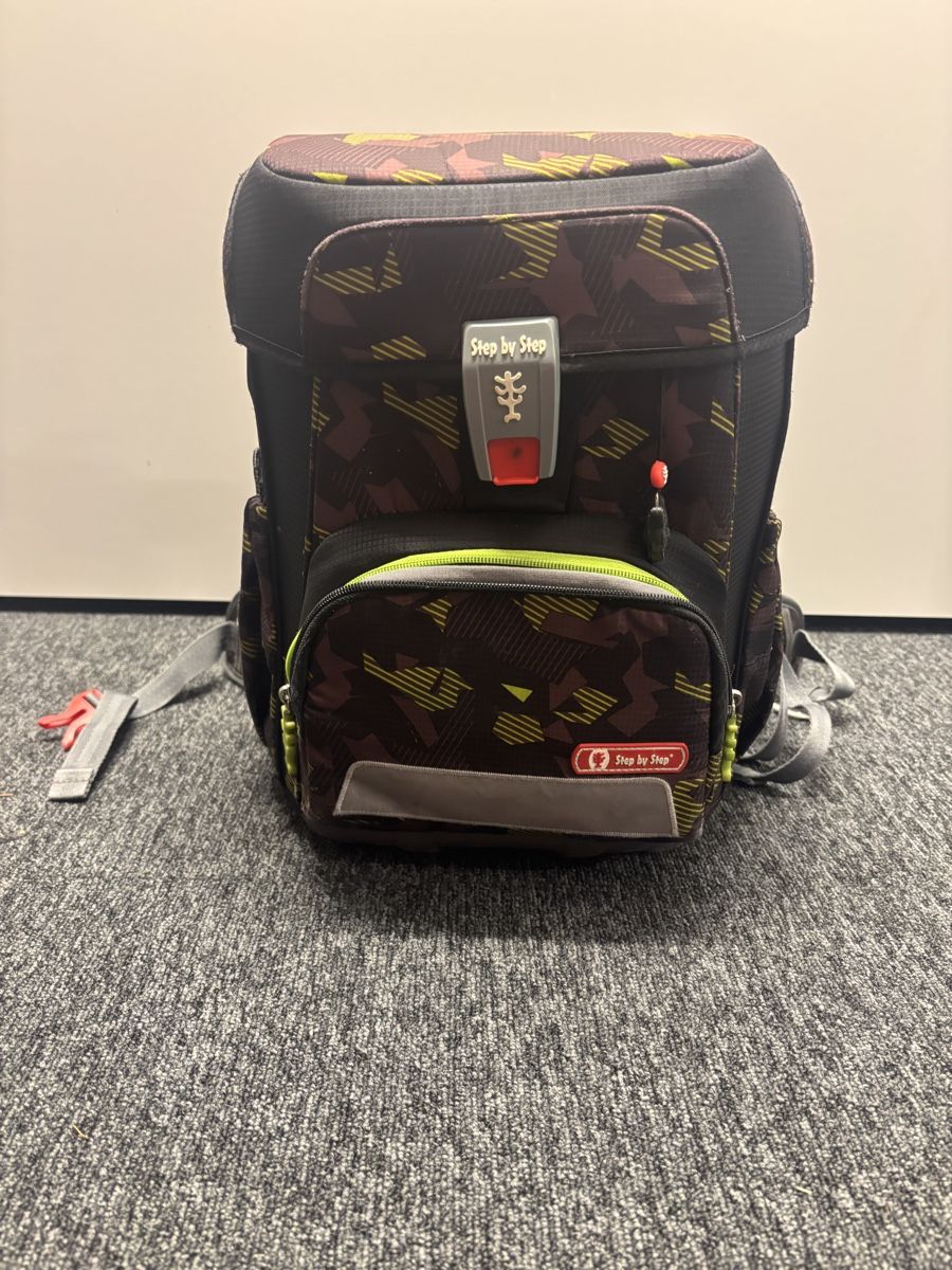 Step by Step Borse & Zaini: Schulrucksack Step by Step – Usato da Riedholz venduto da Elch121