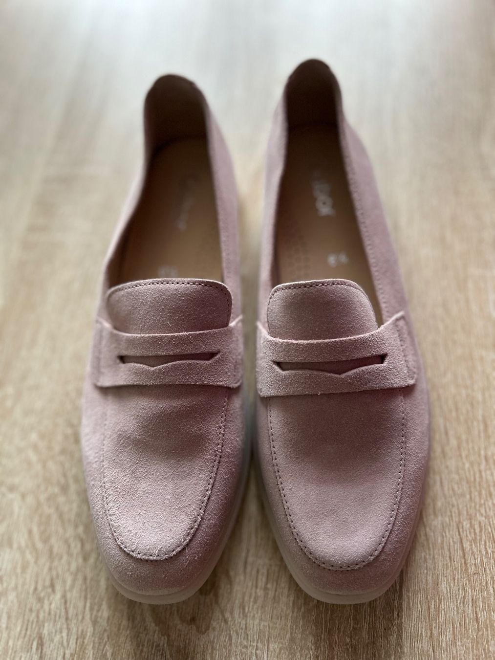 Gabor Scarpe da donna: Slipper von Gabor, Grösse 6,5, rosa – Usato da Romanshorn venduto da Altstadthaus