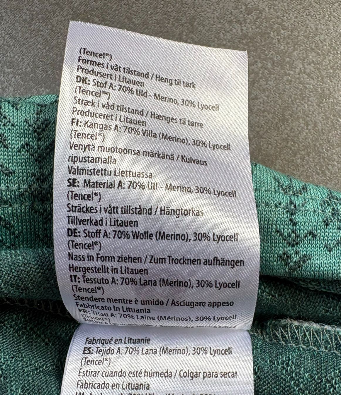 T-shirt: Devold T-Shirt XS Damen – Nuovo (secondo la descrizione) da Frauenfeld venduto da Nezadim 2