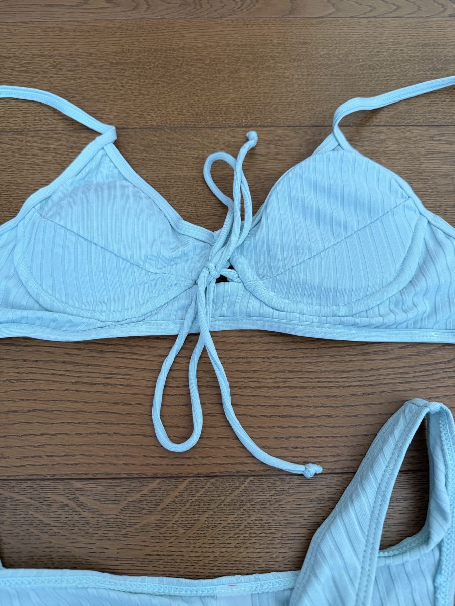 Costumi da bagno & Bikini: Neuer, hellblauer Bikini mit Rippmuster, Grösse M – Nuovo (secondo la descrizione) da Bassersdorf venduto da Sandy456 3