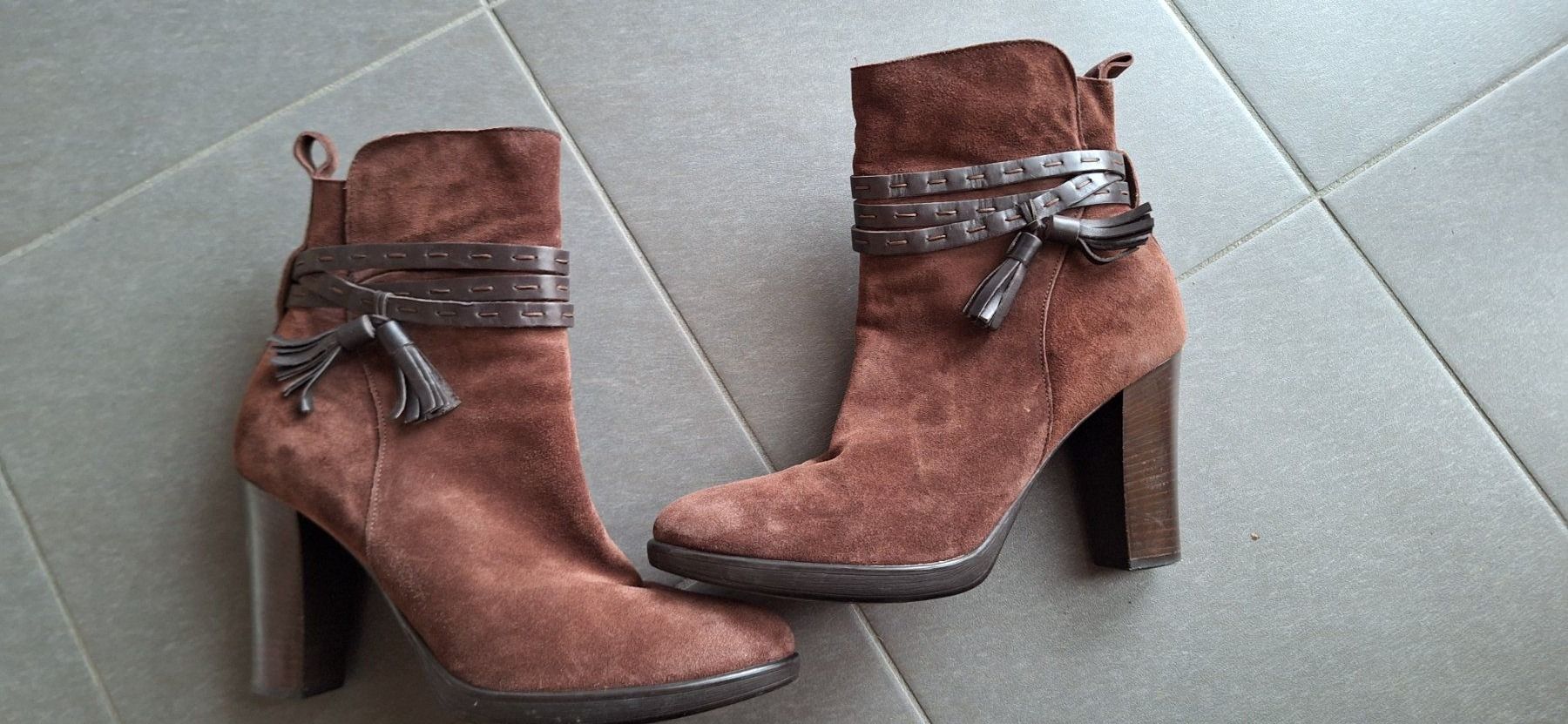 Scarpe da donna: Progetto, bottine brune (daim) – Nuovo (secondo la descrizione) da Lussery-Villars venduto da pousinete02