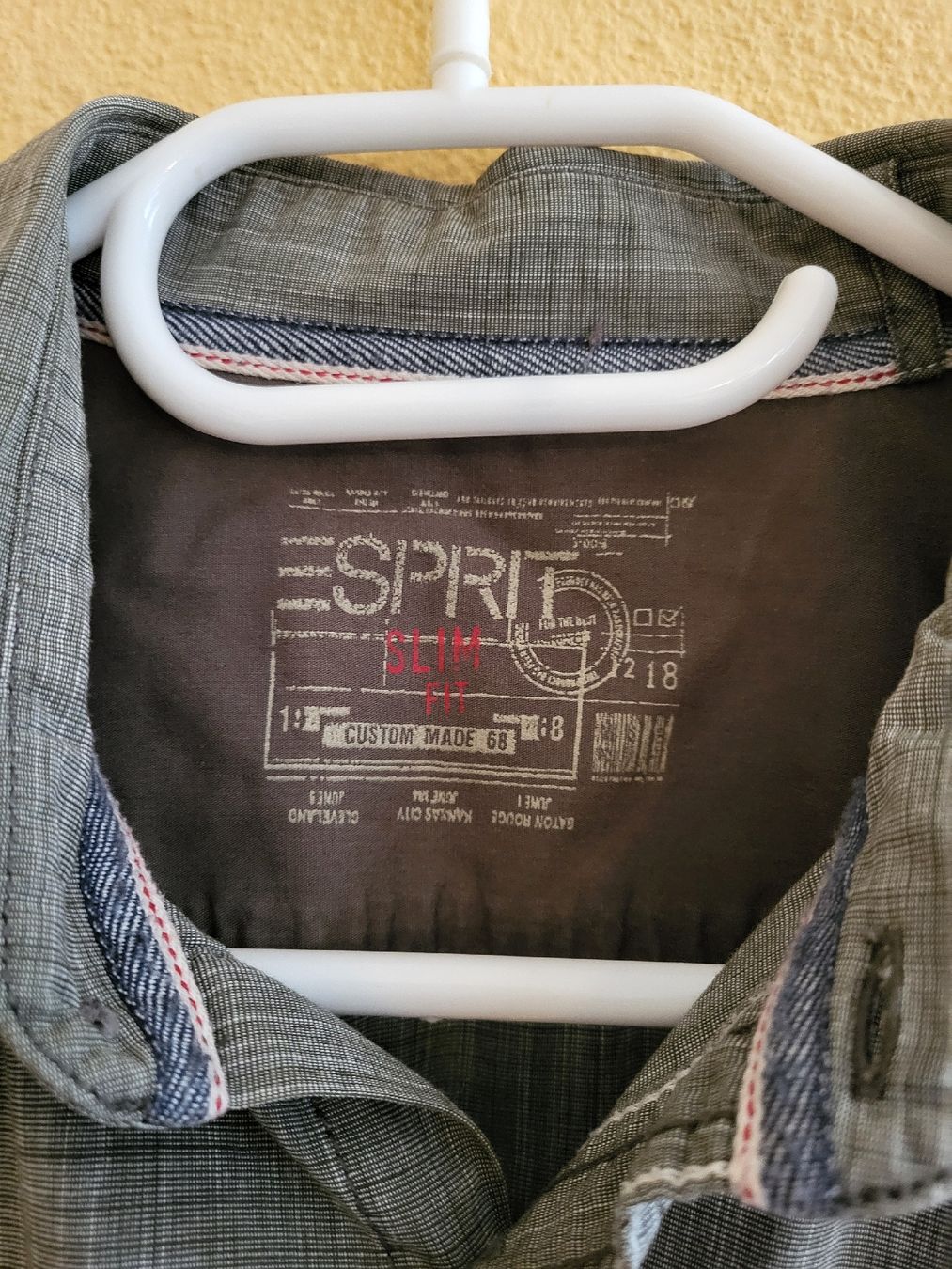 Esprit Camicie: Esprit Hemd Langarm Grau Grösse XL  – Usato da Bettmeralp venduto da ra_jo_9 2