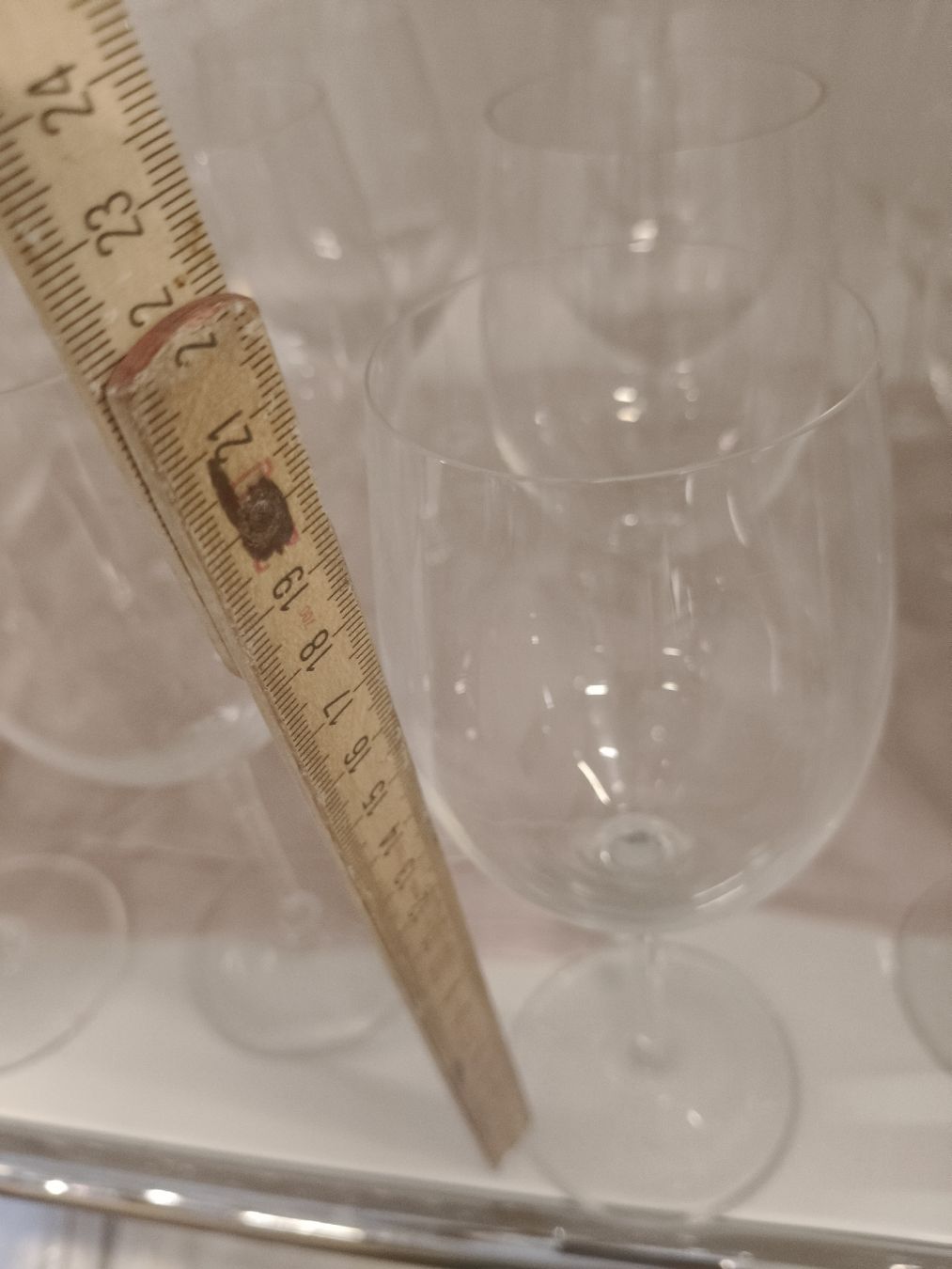Verres: Weingläser – D'occasion à Zwingen par inf_2blh 3