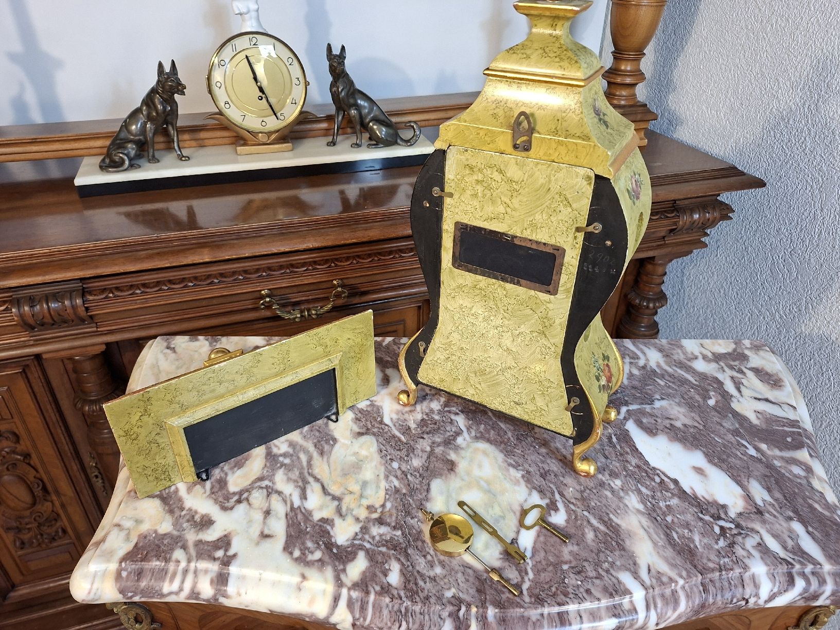 Stand- & Wanduhren:  Schweizer Neuchâteloise Pendule Le Castel Standuhr – Defekt aus Steffisburg von ZeitReise_ 2