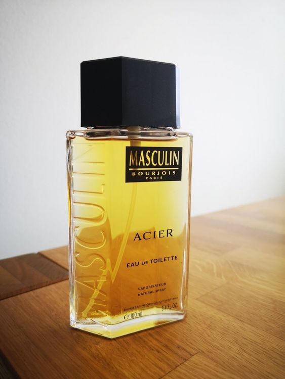 Acier eau de discount toilette