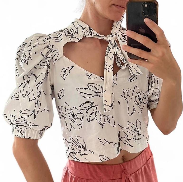 Camicette: romantische Bluse mit Puffärmeln in weiss Gr. 38 – Usato da Zürich venduto da cel_cw9k 2
