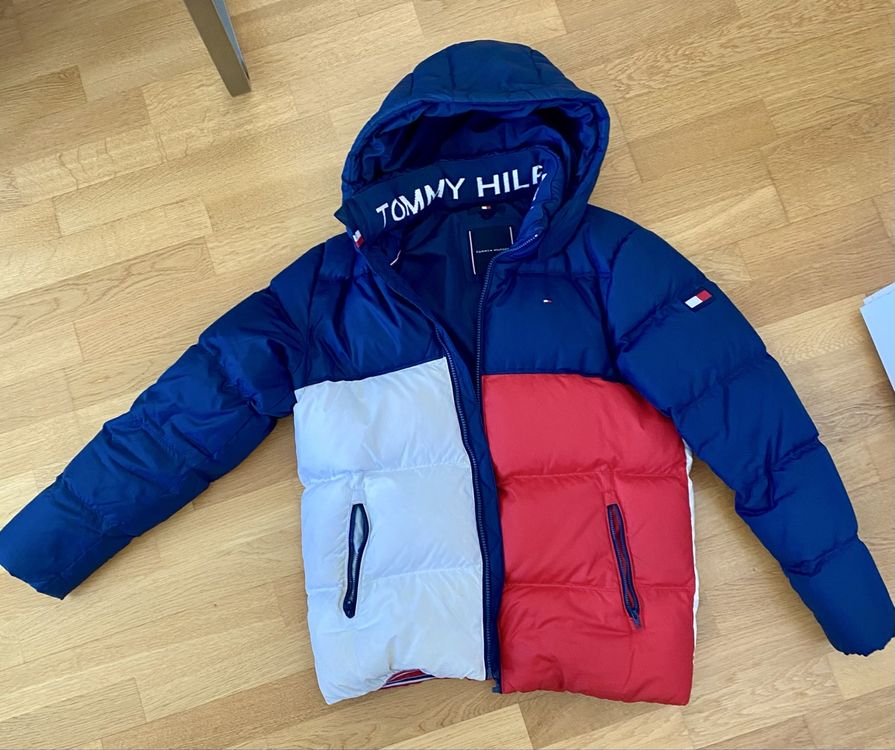 Tommy Hilfiger Winter Jacke, Grösse 140, Top Zustand! (Gebraucht