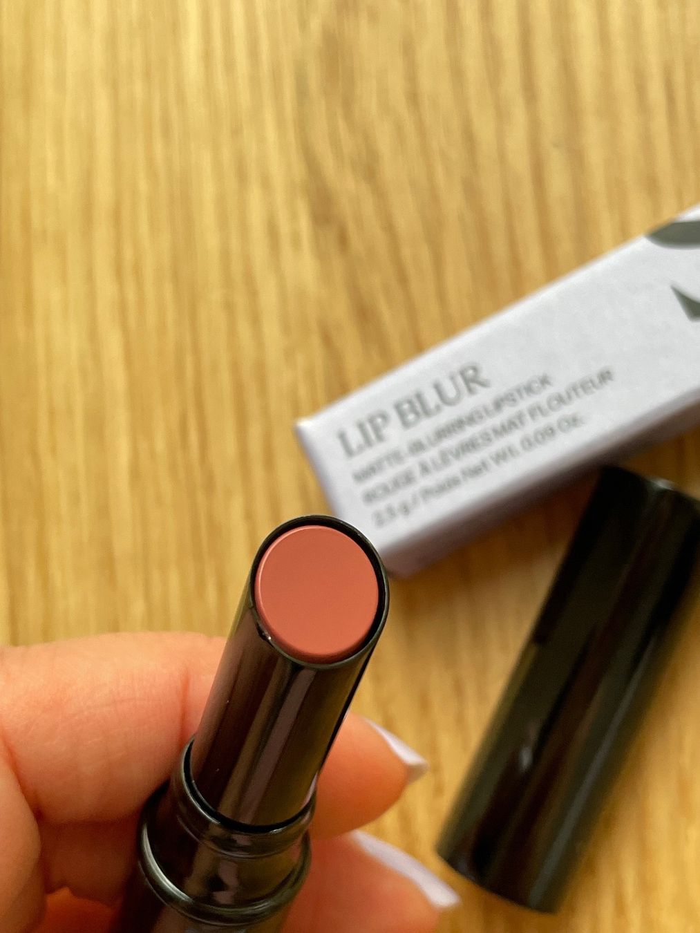 Make-up: Saie Lip Blur Matte Blurring Lipstick NEW – Nuovo e nell'imballaggio originale da Dübendorf venduto da Mangia14 2