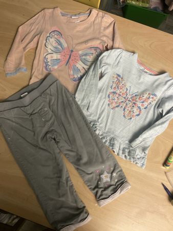 Migros Hose und 2 Shirts Grösse 92, Langarm, Top Zustand!