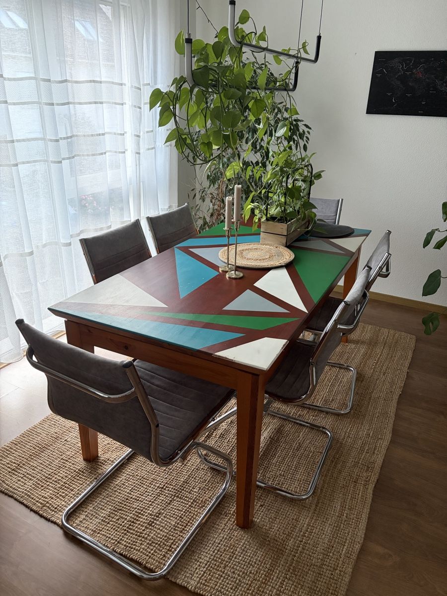 Tables: Dining Table with 6 Chairs – D'occasion à Zürich par ram_qfk9