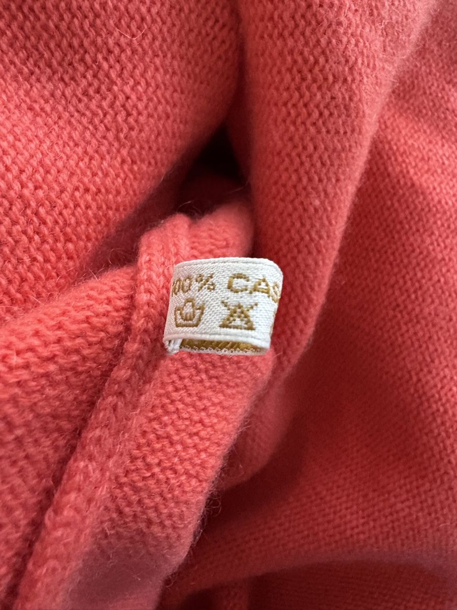 Pullover & Sweatshirts: McLeod Rollkragenpullover ärmellos Koralle – Gebraucht aus Wimmis von rimnakit 5