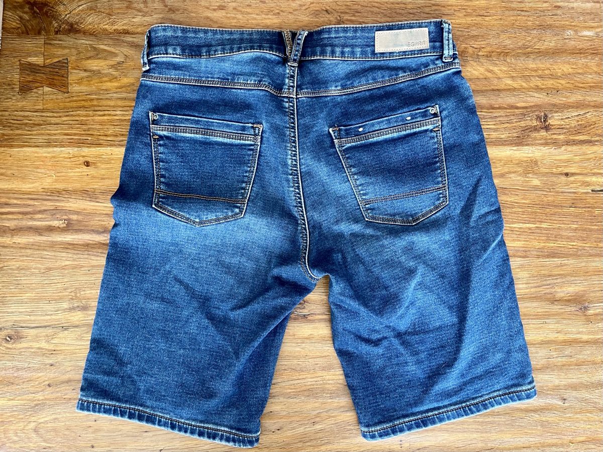 Pantaloni: coole Jeansshorts Gr. 28 – Usato da Buchrain venduto da Sunny026 2