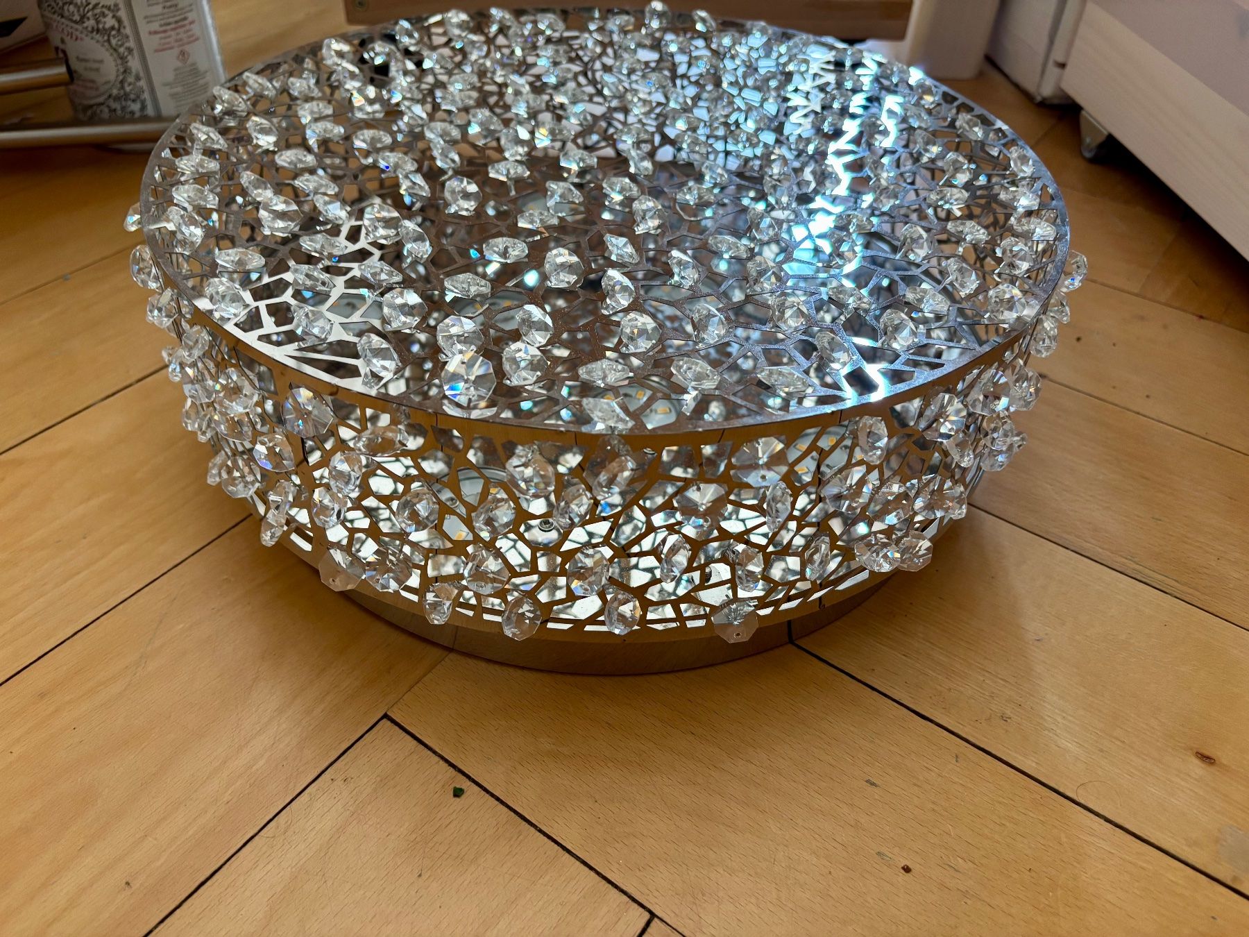 Lustres & lampes de plafonds: Wunderschöne Deckenlampe mit Kristall-Dekor – D'occasion à Zürich par Starwatcher