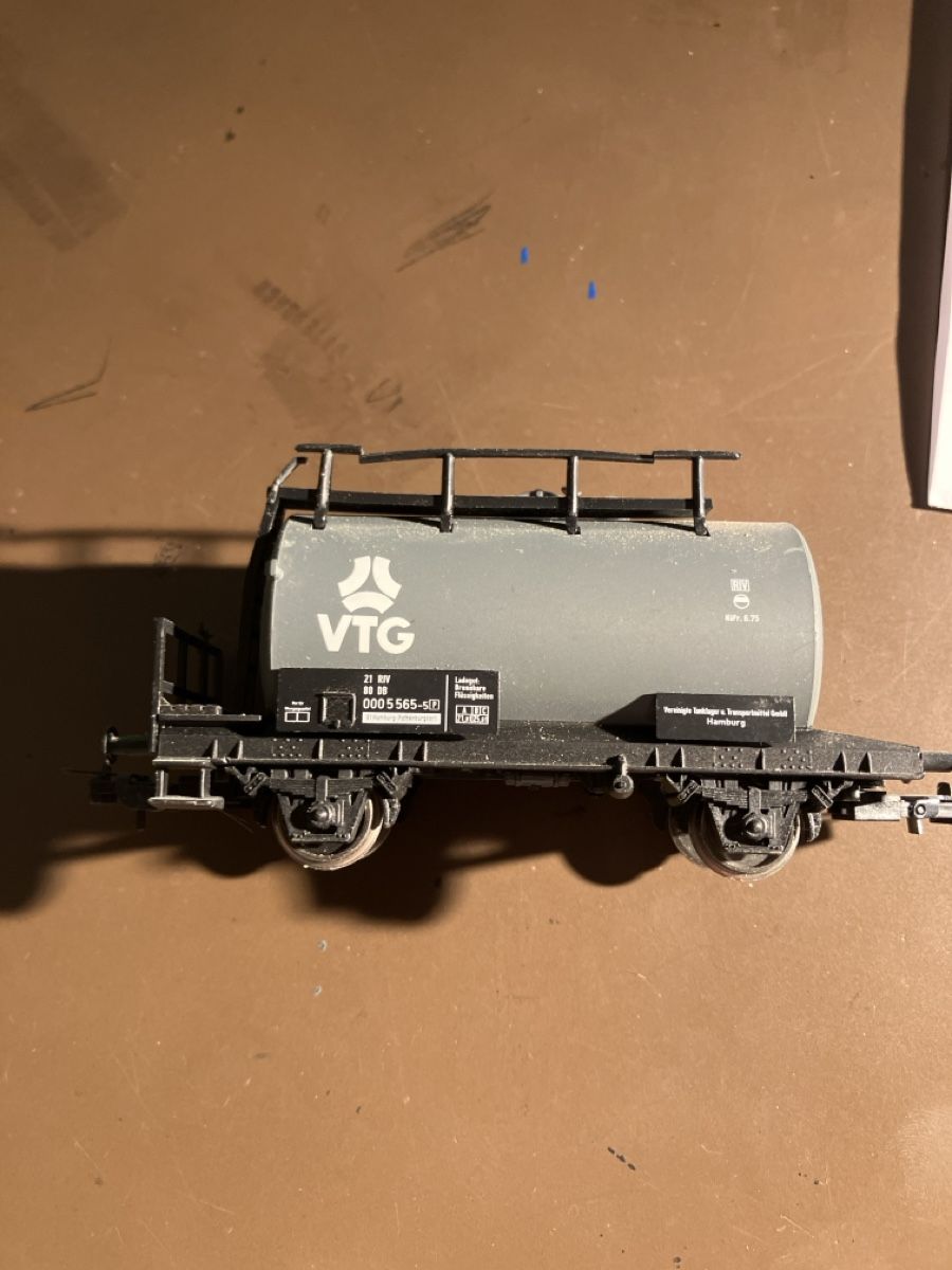 Piko Modellini di ferrovie: VTG Tankwagen Piko – Usato da Spreitenbach venduto da Strolch