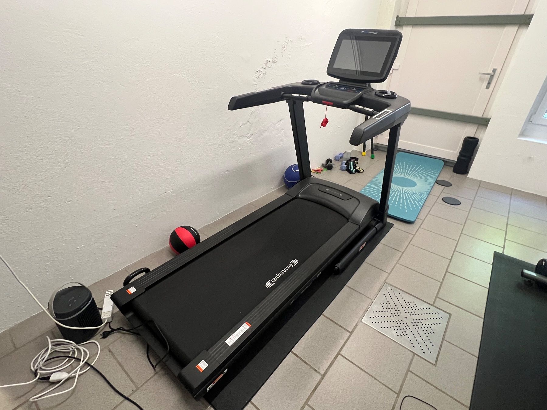 CardioStrong Hometrainer: Laufband CST-TX90-2 – Nuovo (secondo la descrizione) da Basel venduto da 3012ost