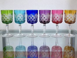 10 farbige Vintage Kristallgläser / 6 Römer + 4 Becher