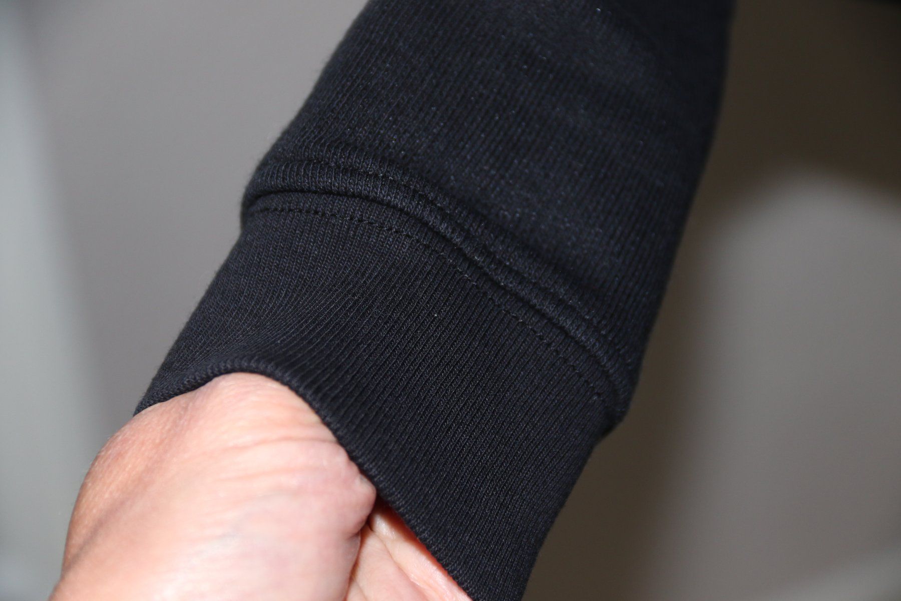 Maglioni & Felpe: Neues Sweatshirt von KARSSEN Gr.M – Nuovo (secondo la descrizione) da Oberwil-Lieli venduto da Svetlana28 3