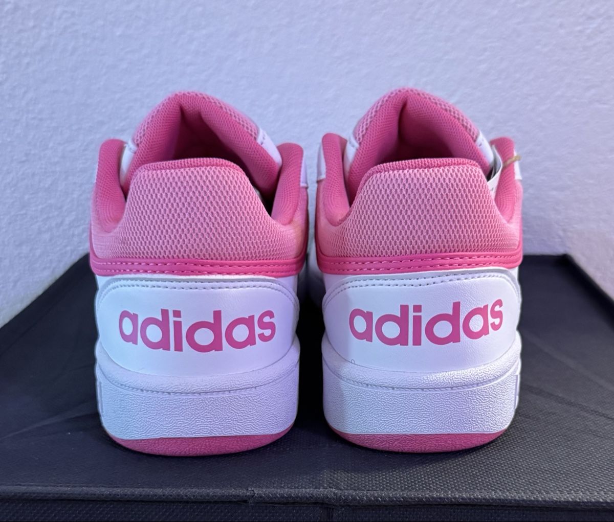 Adidas Scarpe da donna: Adidas Hoops Gr.38 2/3 (Neu) – Nuovo (secondo la descrizione) da Herisau venduto da Seyashop1 3