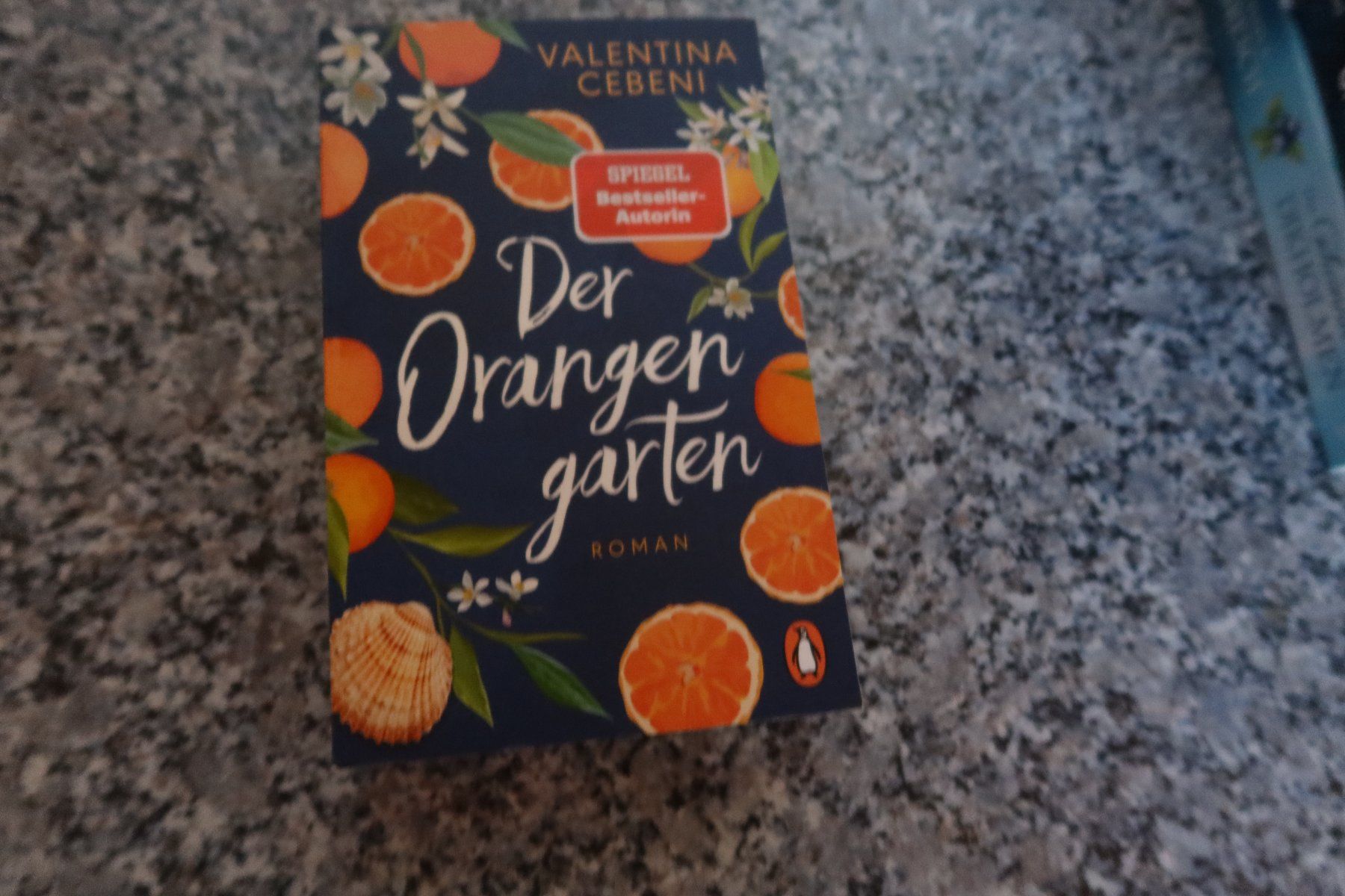 Bücher: Der Orangengarten – Gebraucht aus Täuffelen von Cindybussy