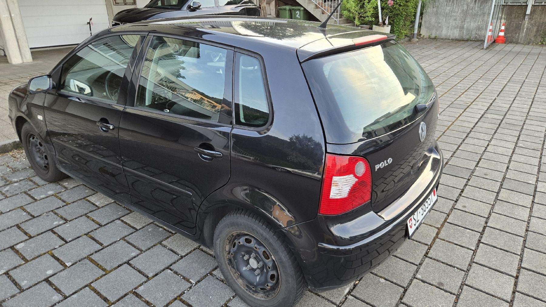 VW Autos: VW Polo 1.2 Benzin – Gebraucht aus Lauerz von Vibasin 1