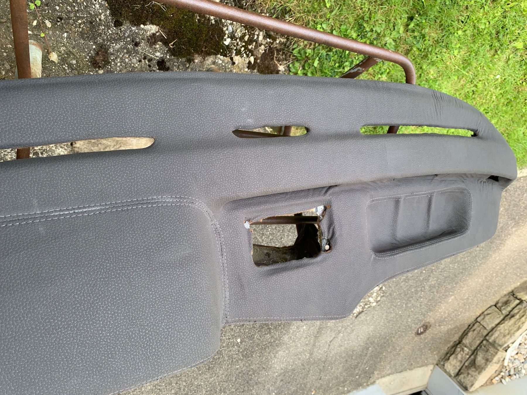 BMW Accessori per altri veicoli: E21 Armaturenbrett – Usato da Grenchen venduto da Netii10 1