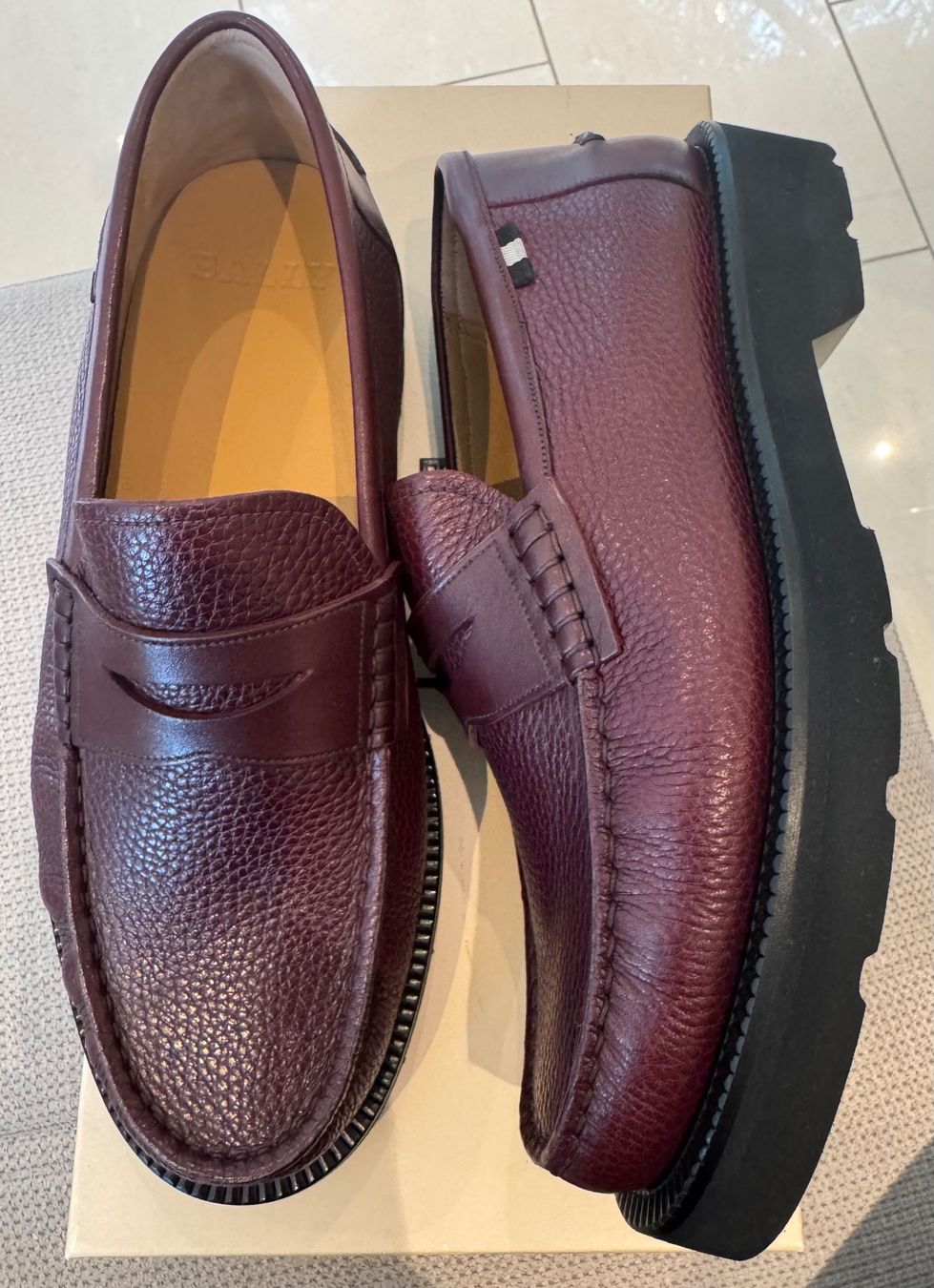 Bally Scarpe da uomo: Bally Loafers neu mit Karton Gr. 39 – Nuovo e nell'imballaggio originale da Montagnola venduto da Vol24 2