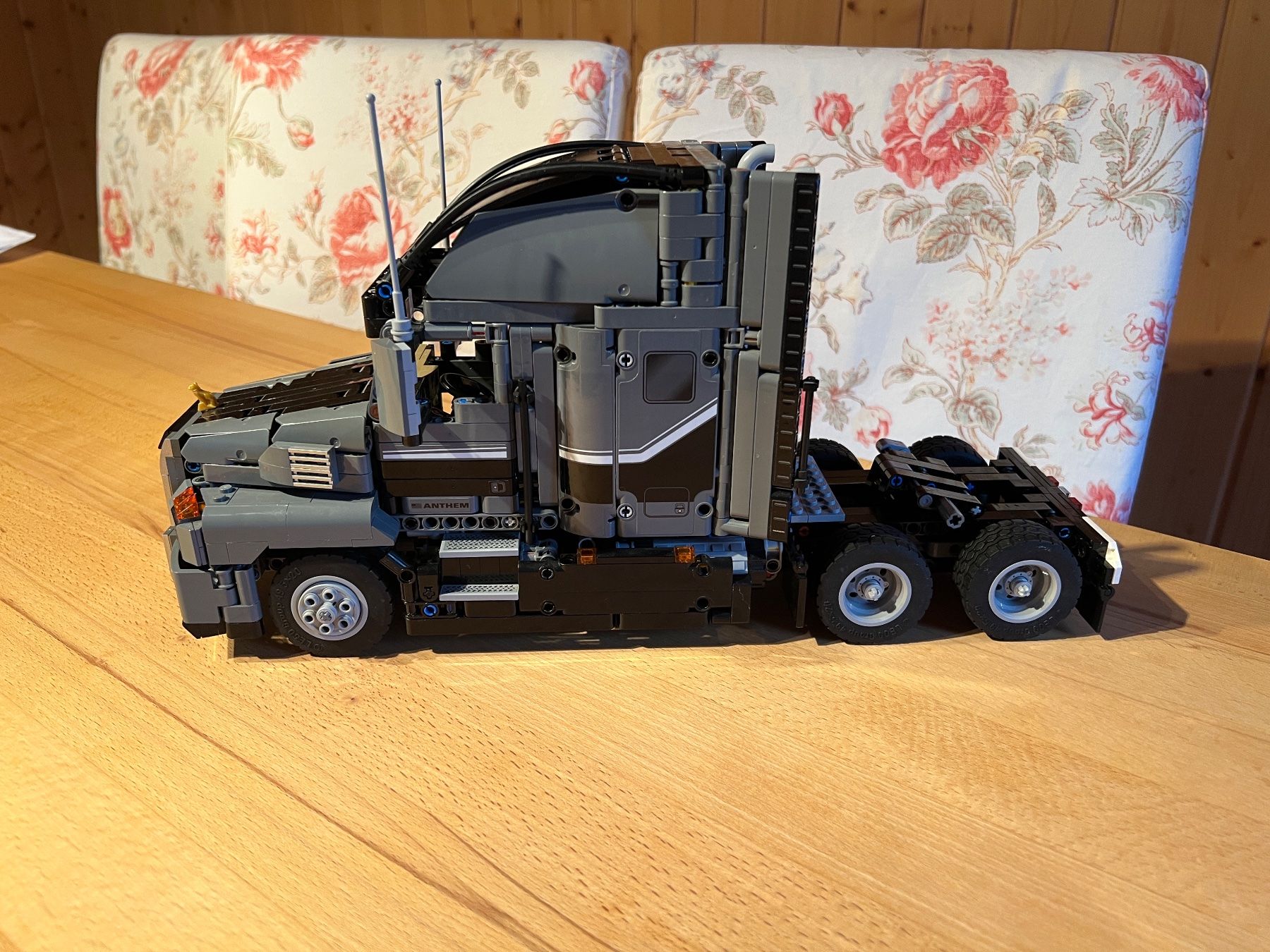Lego Spielzeuge: LEGO LKW 42078 – Gebraucht aus Diemtigen von Mpsj4 3