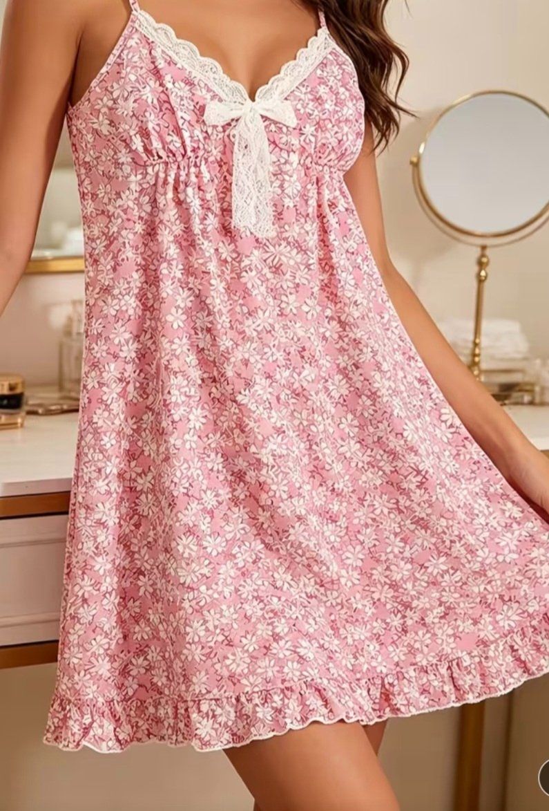 Vestiti: Robe courte fleuri rose avec dentelle taille L neuve – Usato da Neuchâtel venduto da simbajoyce123 1