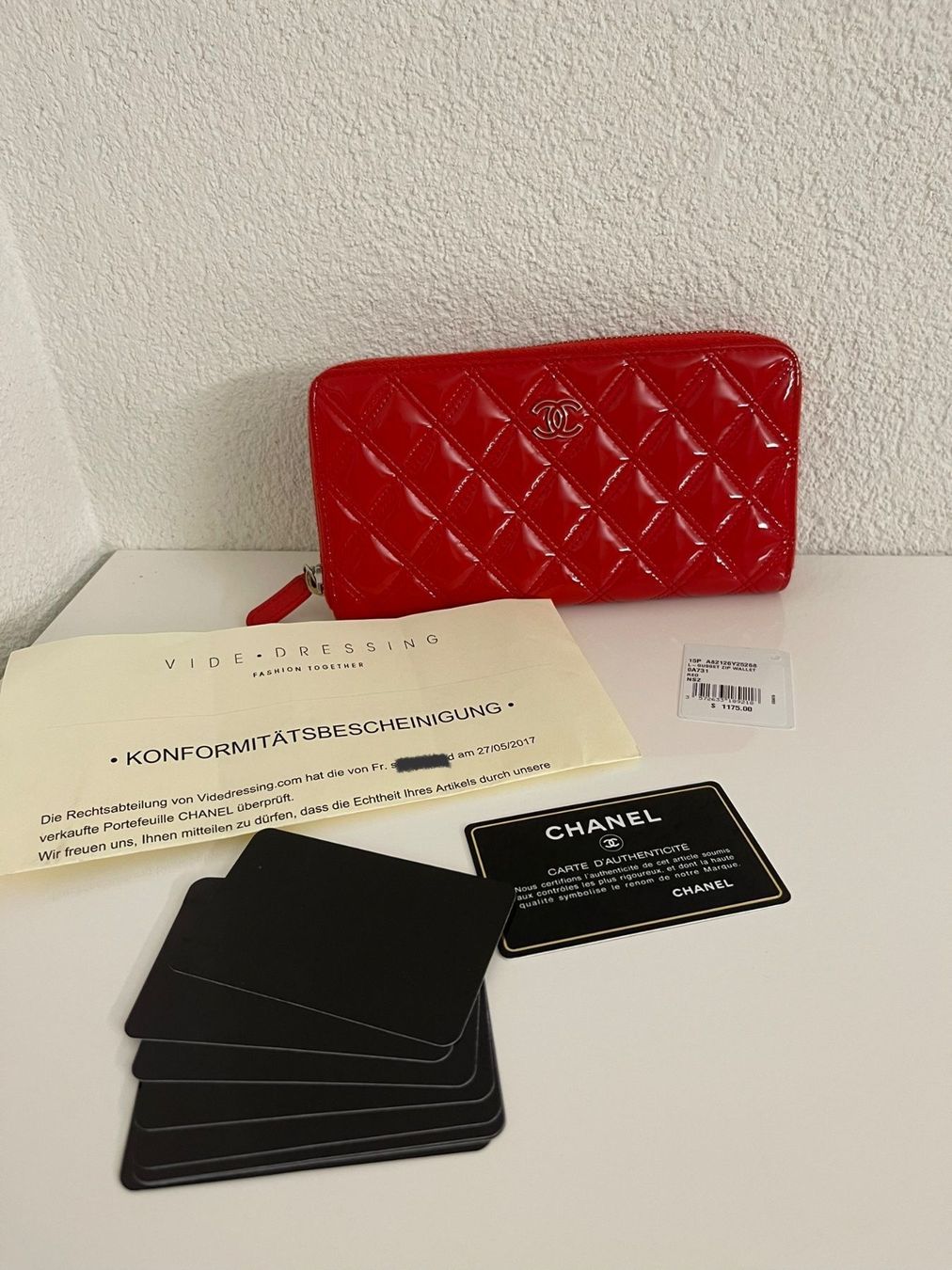 Chanel Portamonete: Chanel Portemonnaie – Nuovo (secondo la descrizione) da Staad SG venduto da maza120 1