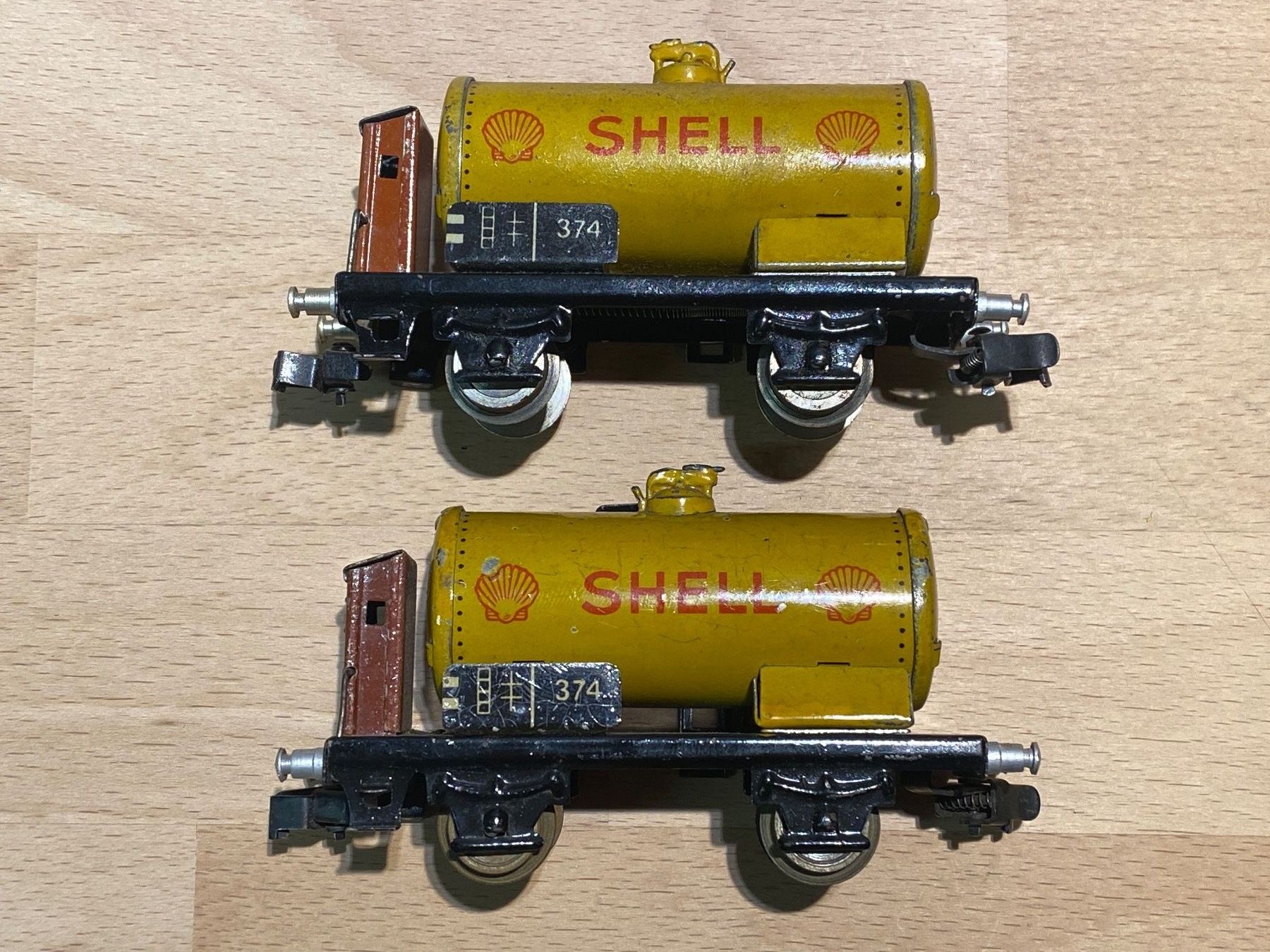 Märklin Trains électriques: MÄRKLIN SHELL - 374 – D'occasion à Stüsslingen par leo_nzh6