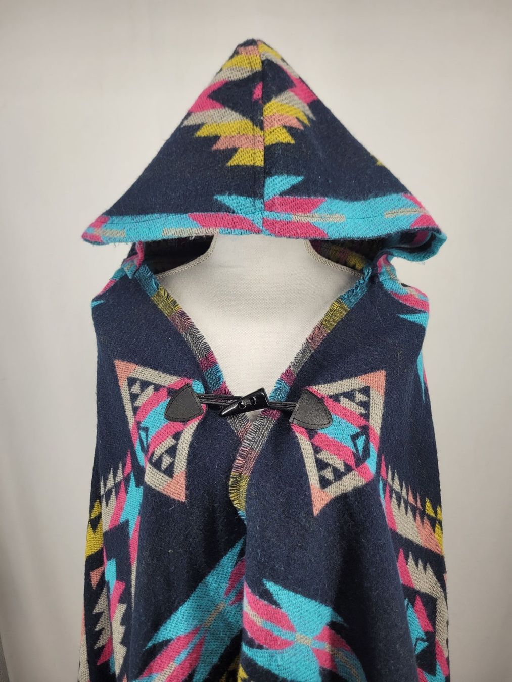 Sonstige Kleidung & Accessoires: PONCHO multicolore – Gebraucht aus Lausanne von PlusValue_Lausanne 4