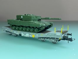 SBB CFF Panzertransportwg mit Leopard II Schweizer Armee