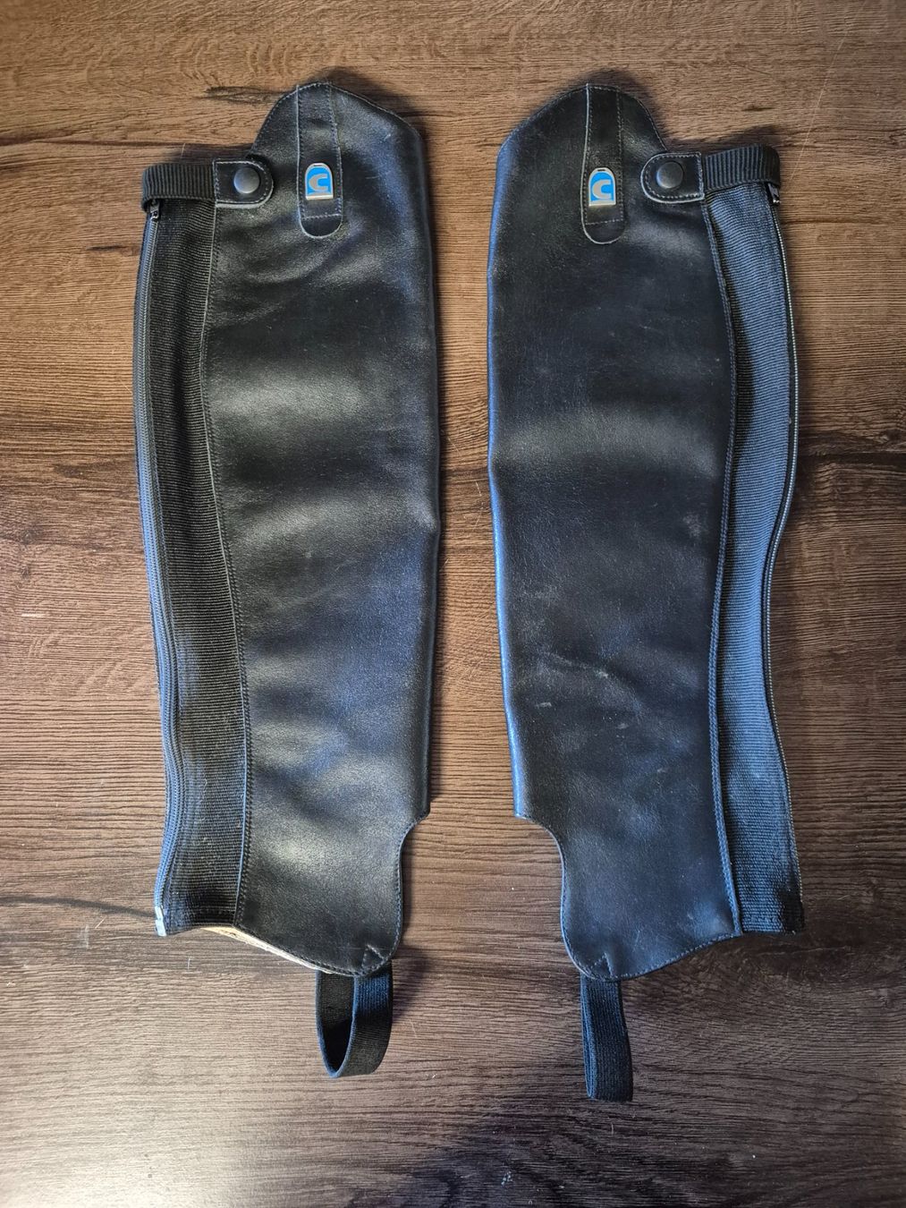 Gamaschen & Bandagen: Chaps Stiefelschaft Leder XL – Gebraucht aus Meggen von Orrinka20