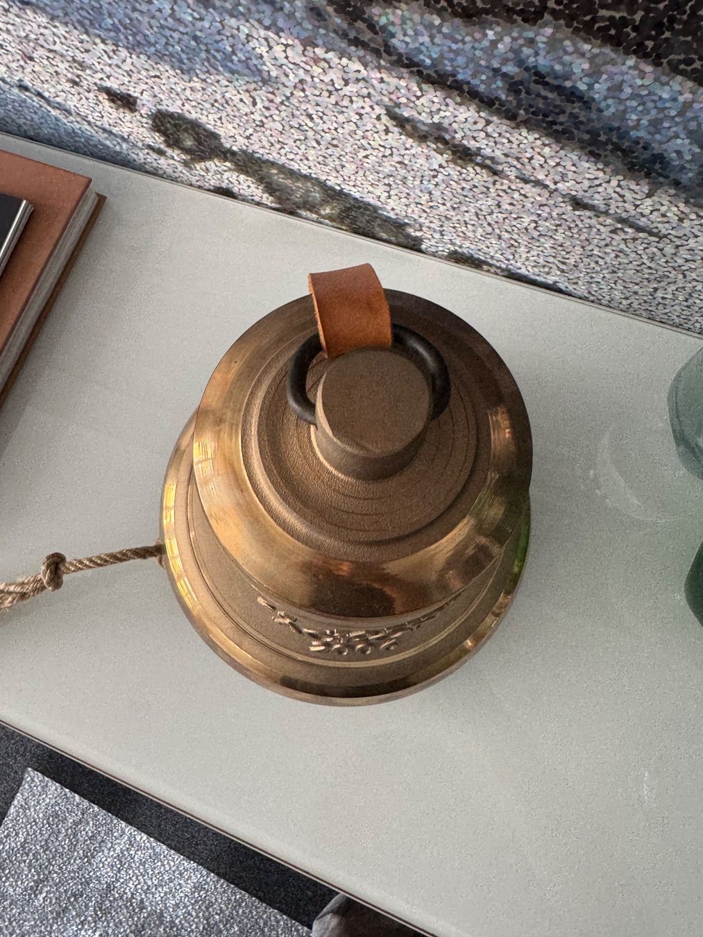 Campanacci mucche: Grosse Jubiläumsglocke – Usato da Diessenhofen venduto da Osio 1