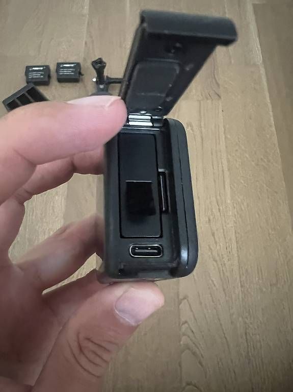Action Cam: GoPro 8 black  – Usato da St. Gallen venduto da hel_h95r 2