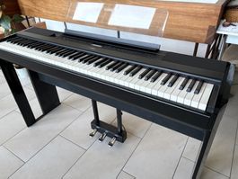 Verkaufe Yamaha P-515 Digitalpiano in sehr gutem Zustand