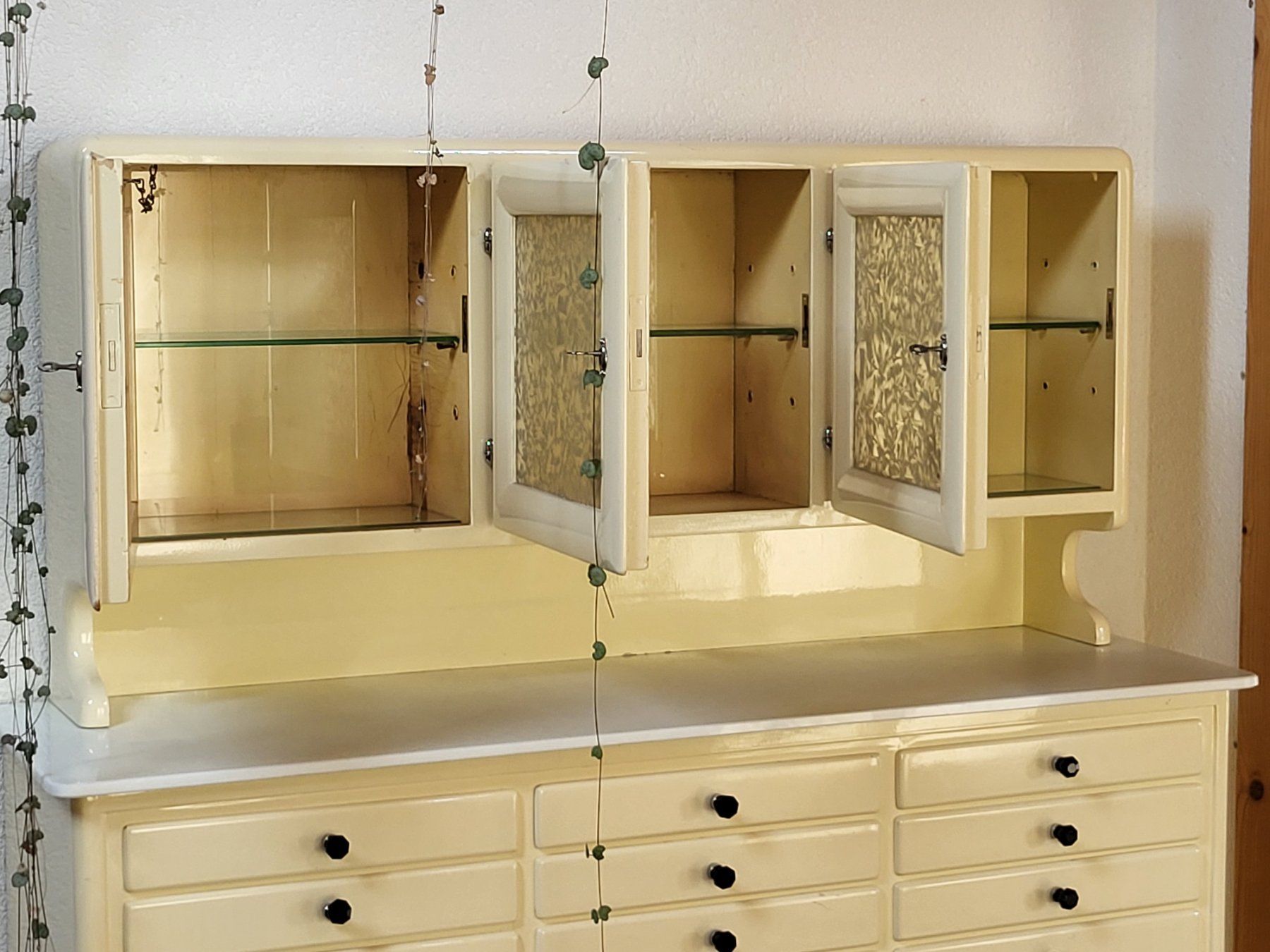 Armadi: Antiker Zahnarztschrank – Usato da Seftigen venduto da Kluetermors 4
