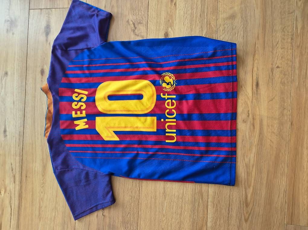 Leibchen & Hosen: Barca trikot  – Gebraucht aus Thun von Lexu4444 1