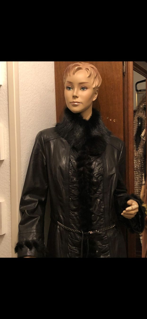 Cappotti: Pelz Leder Mantel Gr/M – Usato da Basel venduto da Ivana_4 1