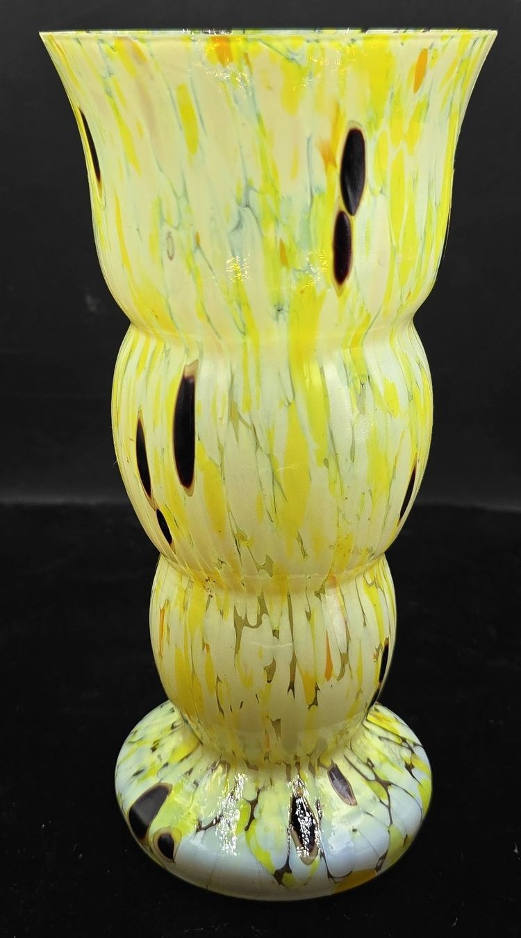 Vase & Récipients: Glasvase im Art-déco-Stil – D'occasion à Rorschacherberg par snOOpydOg11 2