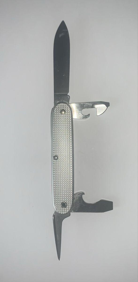Schweizer Armee Coltelli tascabile: Swiss Army Knife - 1982 – Usato da Corsier GE venduto da neiluj2003 1