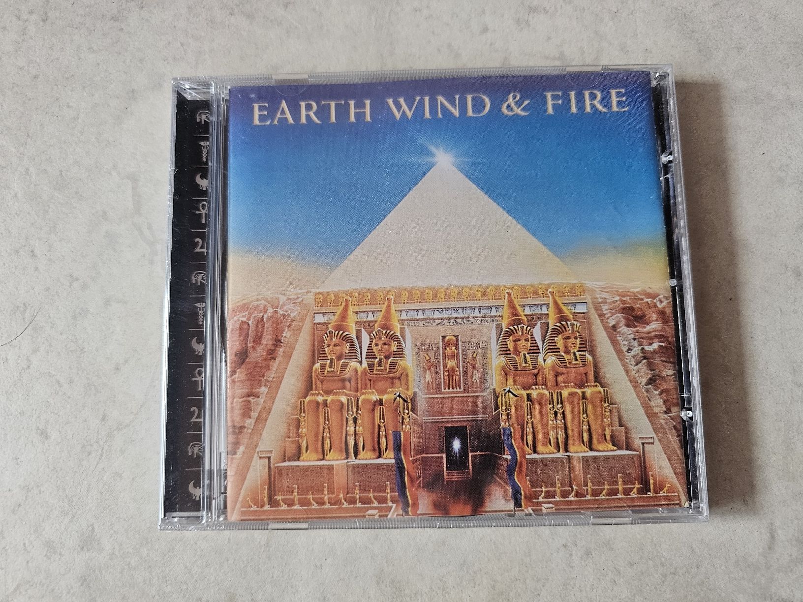 CD: Earth Wind & Fire  -  All 'N All  /  Fabrikneu – Nuovo e nell'imballaggio originale da Schneisingen venduto da backstore24