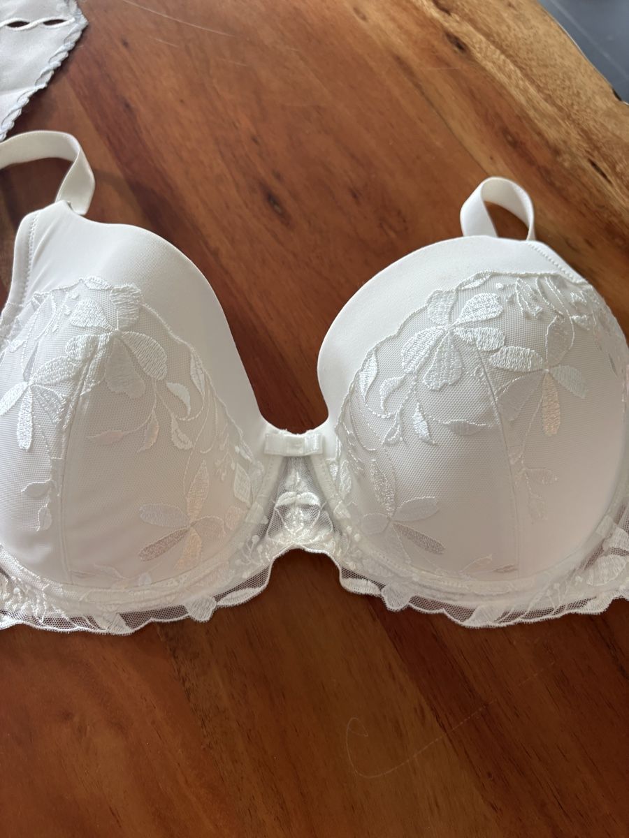 Triumph Altra biancheria intima: BH Triumph , NEU 🌸 – Nuovo (secondo la descrizione) da Obbürgen venduto da bugi6868 5