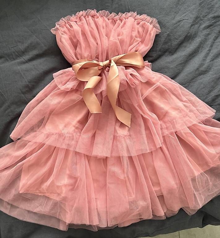 Vestiti: Kleid – Nuovo (secondo la descrizione) da Würenlingen venduto da agn_xs7b