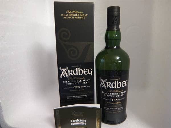 Bevande alcoliche: 1 Flasche Ardbeg 10 Jahre 46% – Nuovo e nell'imballaggio originale da Wöschnau venduto da Vinsale